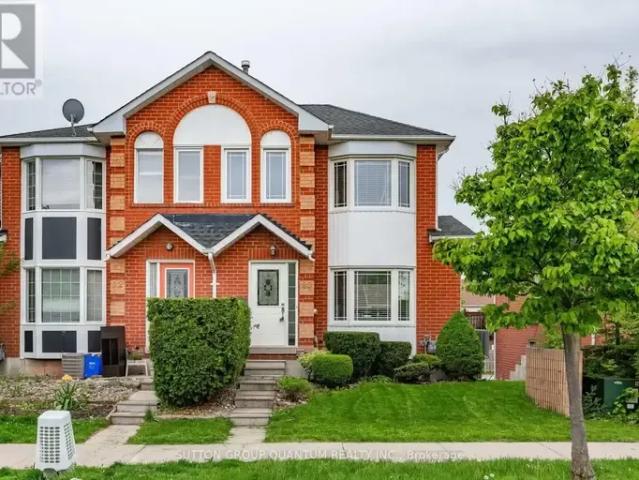 Townhouse for rent in Oakville
