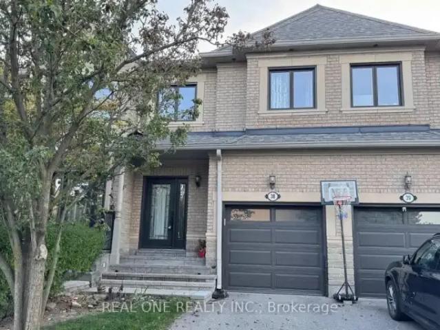 Townhouse for rent in Oakville, Ontario
