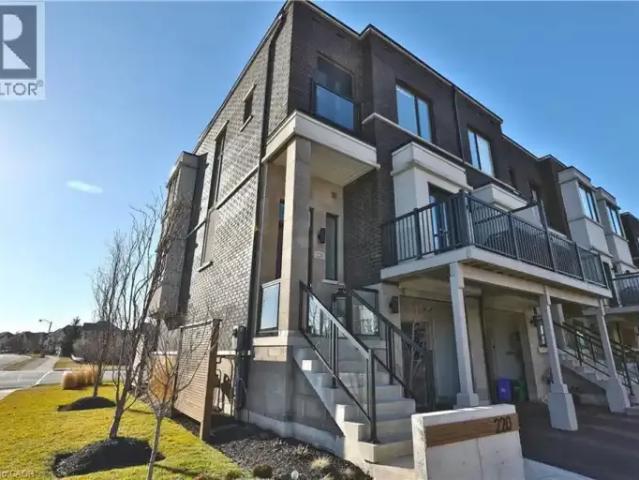 Townhouse for rent in Oakville, Ontario