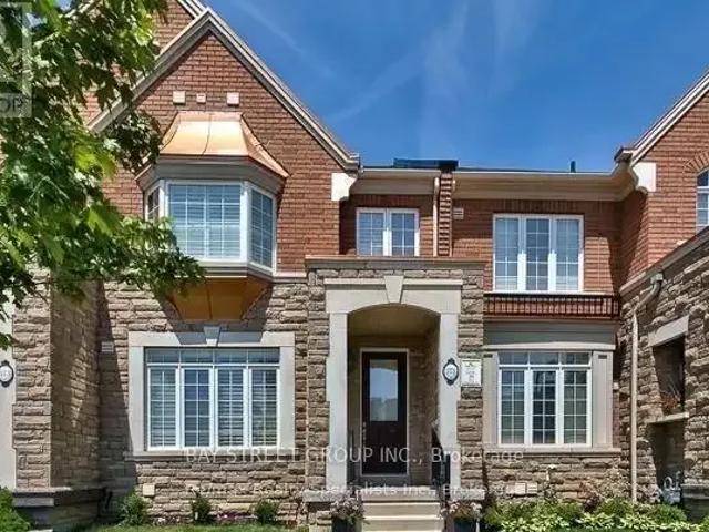 Townhouse for rent in Oakville, Ontario