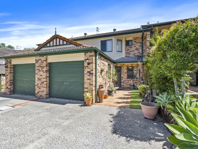 House for sale in Fernbrook, Queensland