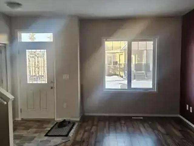Townhouse for rent in Olds, Alberta