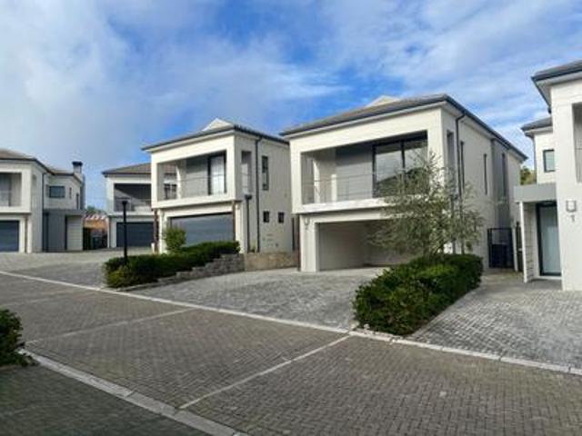 Townhouse for sale in Western Cape