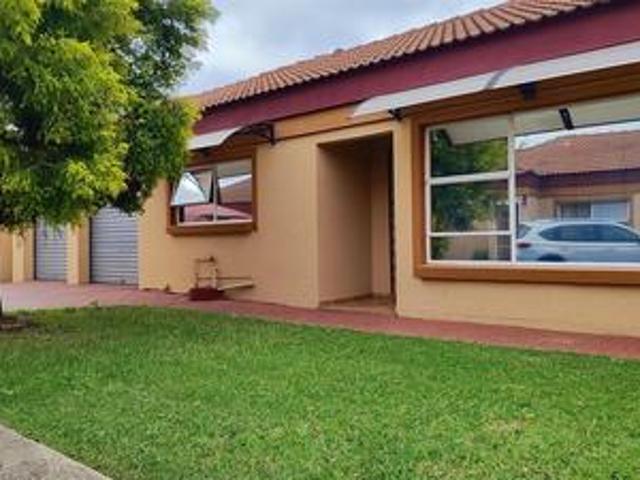 Townhouse for sale in Sedibeng, Gauteng