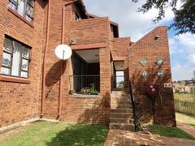 Townhouse for sale in Ekurhuleni, Gauteng