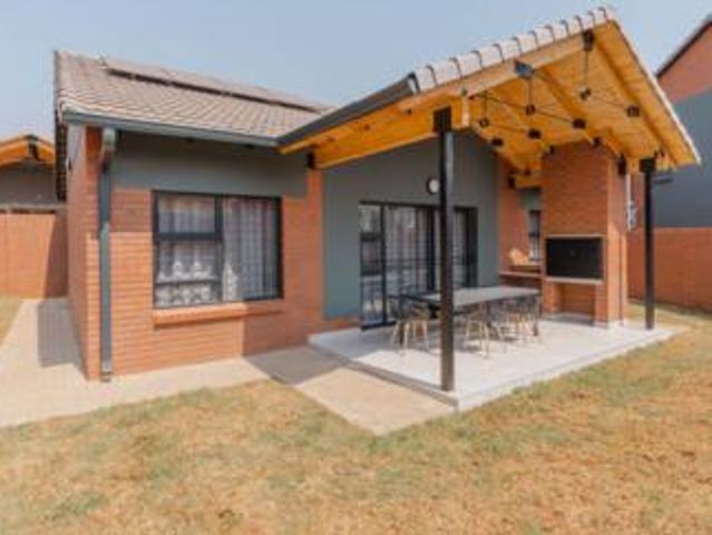 House for sale in Waterkloof, Gauteng