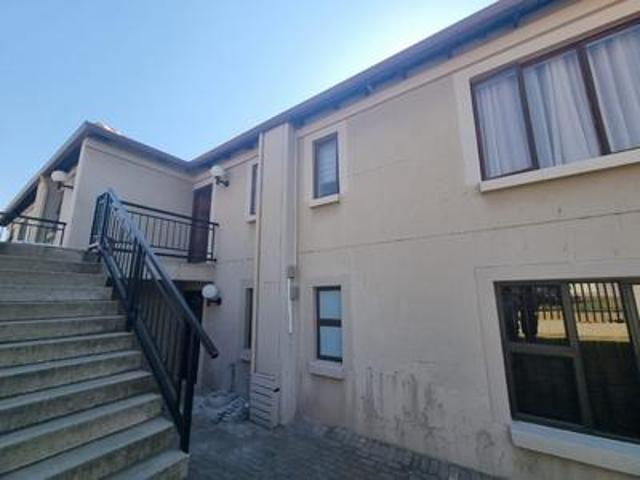 Townhouse for sale in Ekurhuleni, Gauteng