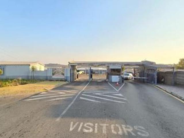 Townhouse for sale in Vosloorus, Gauteng
