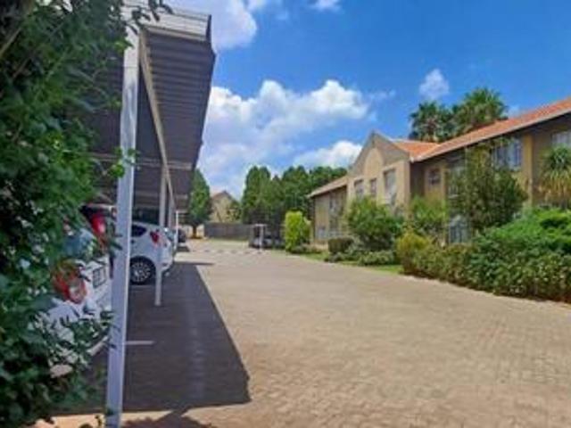 Townhouse for sale in Ekurhuleni, Gauteng