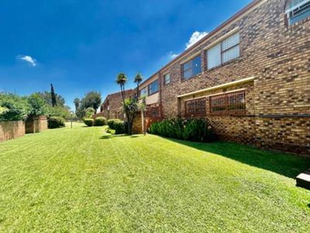 Townhouse for sale in Sedibeng, Gauteng