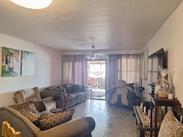 Townhouse for sale in Ekurhuleni, Gauteng