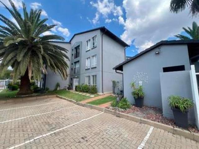 Townhouse for sale in Ekurhuleni, Gauteng