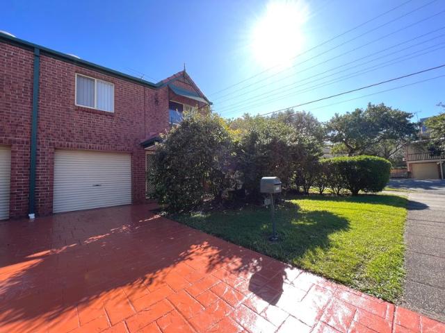 Townhouse for rent in Toombul, Queensland