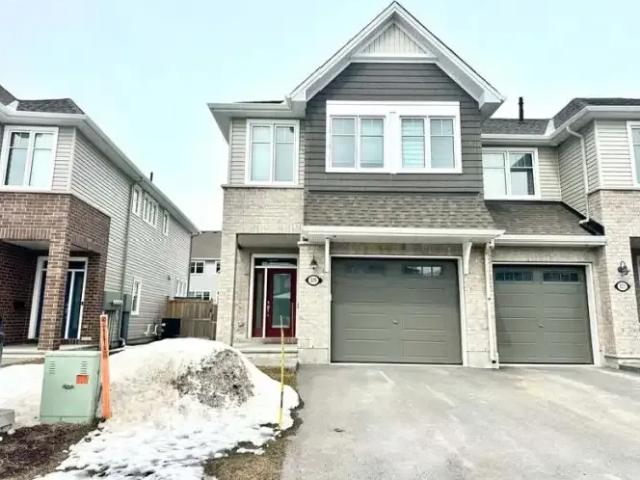 Townhouse for rent in Mulhurst Bay, Ontario
