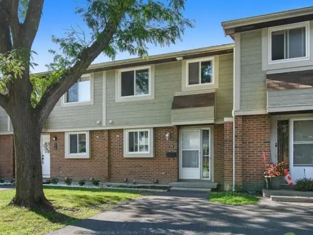 Townhouse for rent in Mulhurst Bay, Ontario