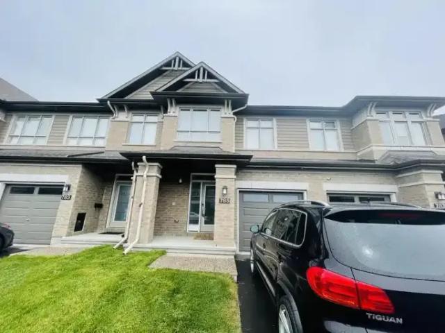 Townhouse for rent in Mulhurst Bay, Ontario