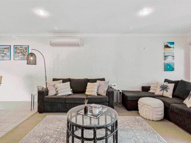 Townhouse for rent in Toombul, Queensland