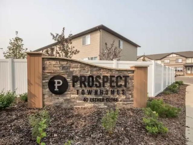Townhouse for rent in Penhold, Town of Penhold