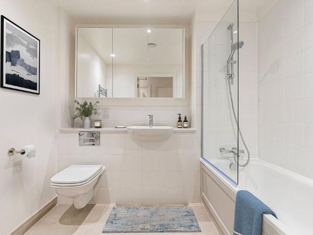 Apartment for rent in Leith, Scotland