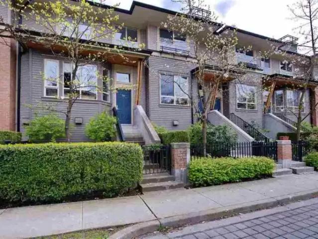 Townhouse for rent in Port Moody, British Columbia