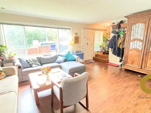 Townhouse for rent in Port Moody, British Columbia