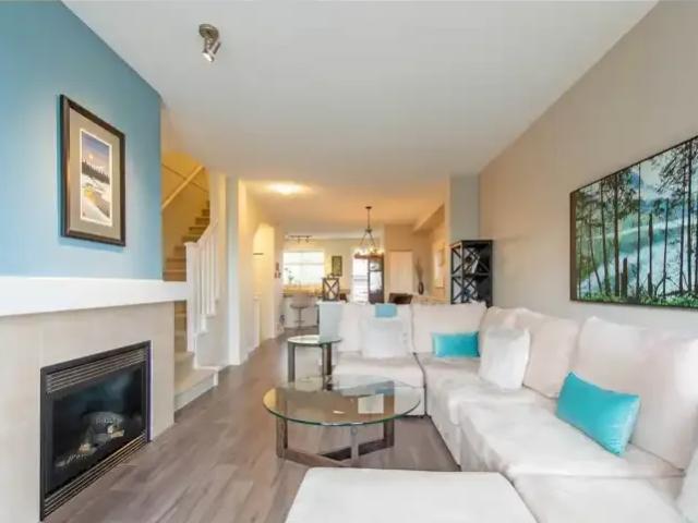 Townhouse for rent in Eagle Ridge, Port Moody