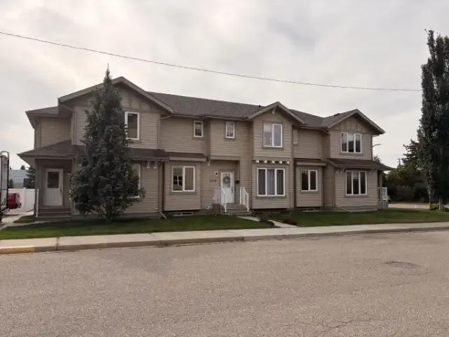 Townhouse for rent in South Hill, City of Red Deer