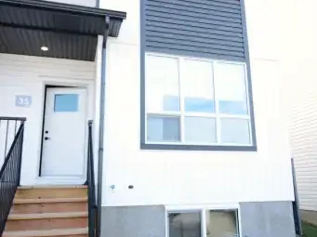 Townhouse for rent in South Hill, City of Red Deer
