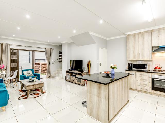 House for rent in Paulshof, Alexandra