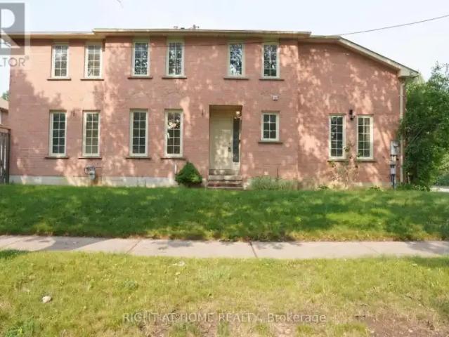 Townhouse for rent in York, Ontario