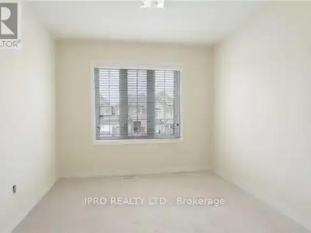 Townhouse for rent in Richmond Hill