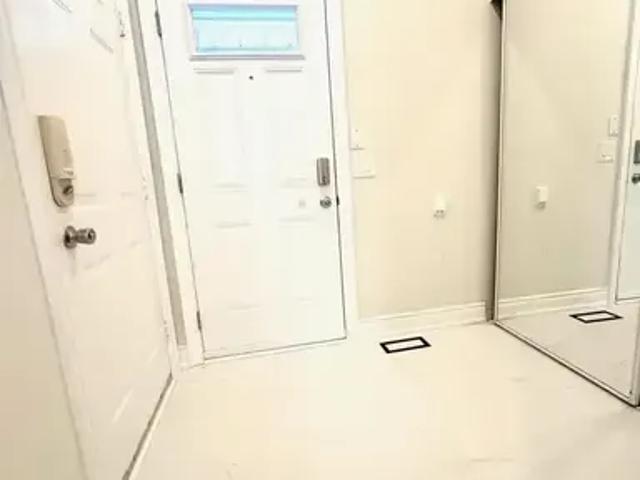 Townhouse for rent in Richmond Hill