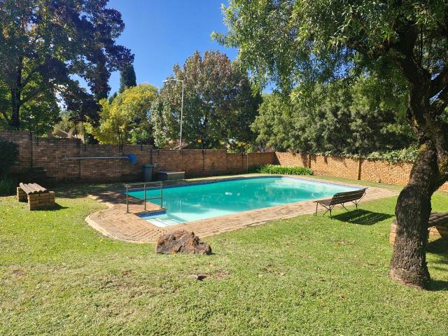 House for rent in Waterkloof, Gauteng