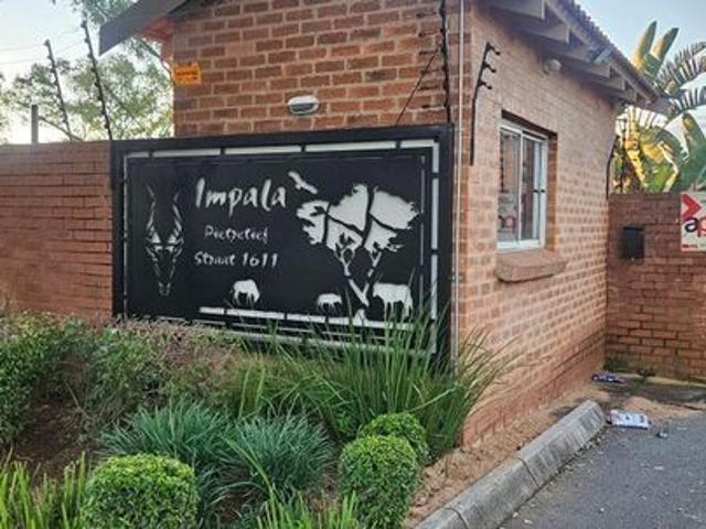 House for rent in Roodepoort-Noord, Roodepoort