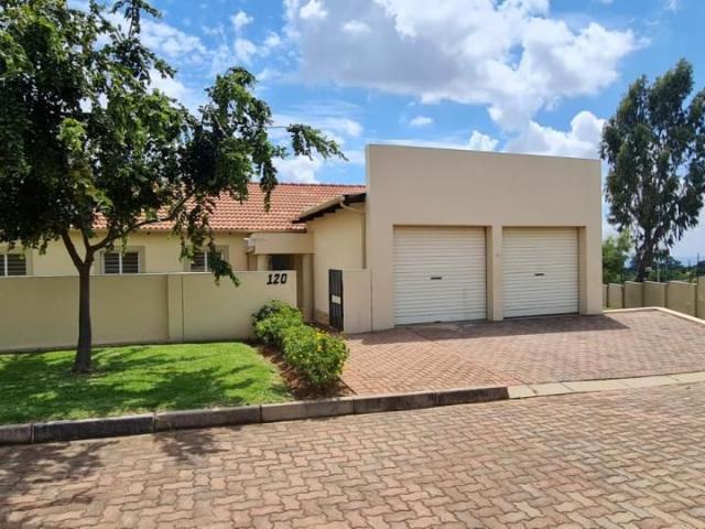 House for rent in North & Sandton, Randburg