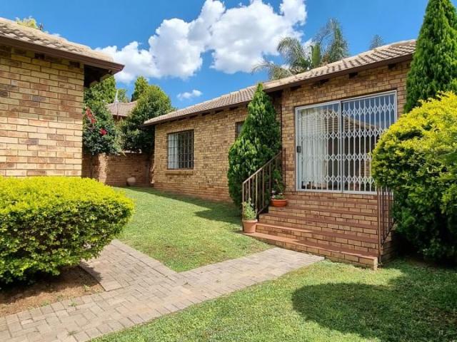 House for rent in North & Sandton, Randburg