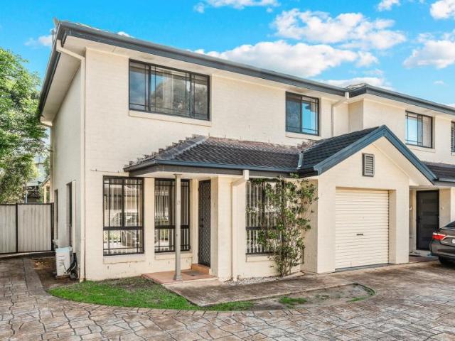 Townhouse for sale in Seven Hills, Blacktown City Council