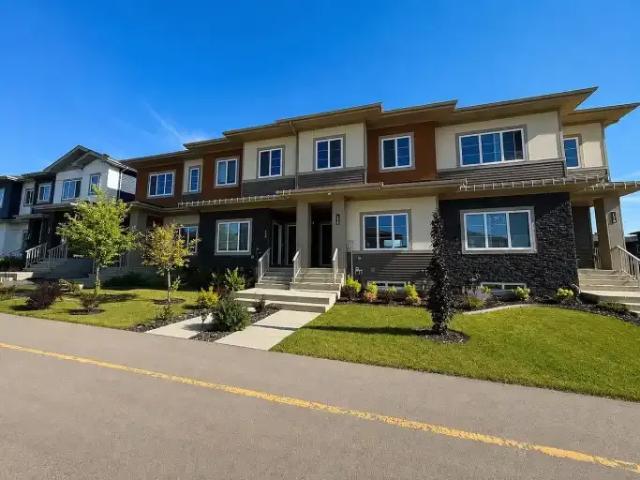 Townhouse for rent in Sherwood Park, Alberta