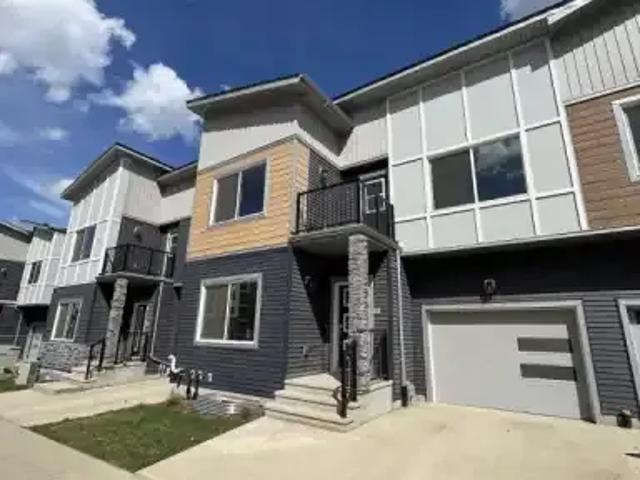 Townhouse for rent in Sherwood Park, Alberta