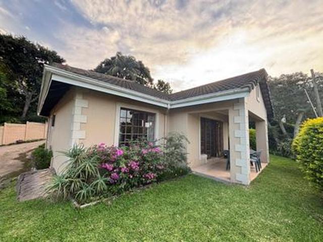 Townhouse for rent in Seaview, Kwazulu-natal