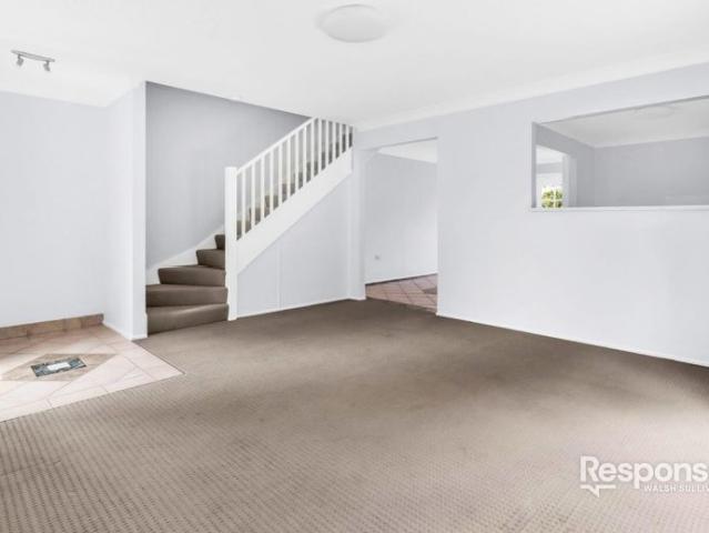 Townhouse for rent in Sydney, New South Wales