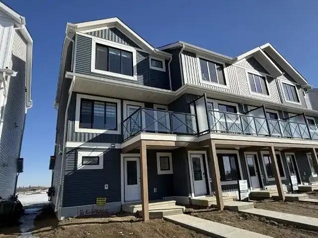 Townhouse for rent in Spruce Grove, Alberta