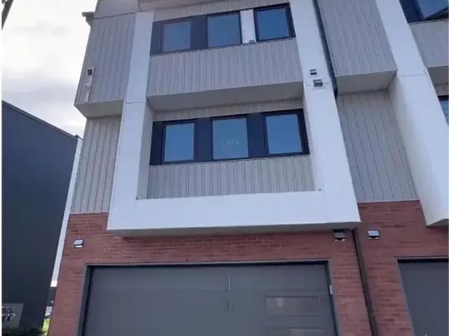Townhouse for rent in Saint Albert, Alberta