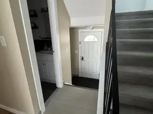 Townhouse for rent in The Gardens, St. Albert