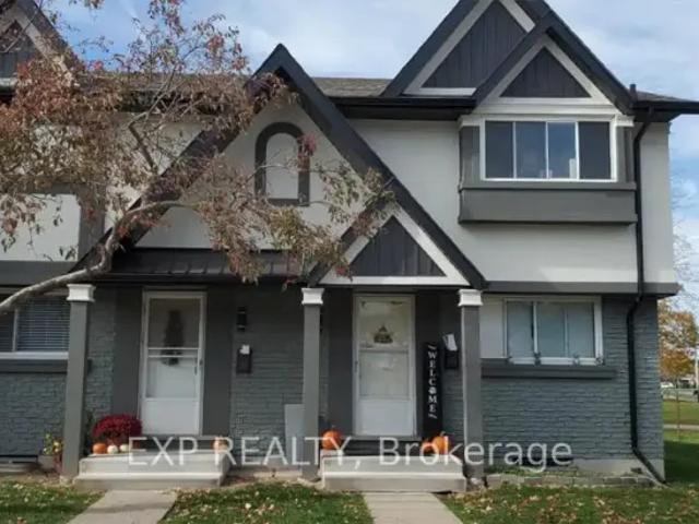 Townhouse for rent in St. Catharines, Golden Horseshoe