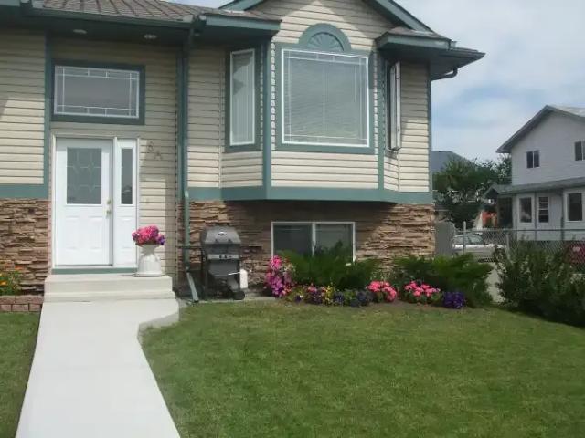 Townhouse for rent in Strathmore, Alberta