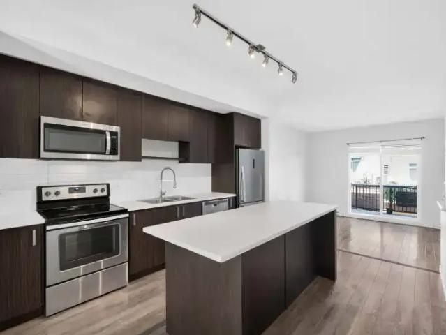 Townhouse for rent in Surrey, British Columbia