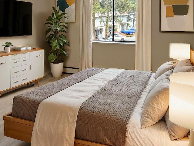 Townhouse for rent in Surrey, British Columbia