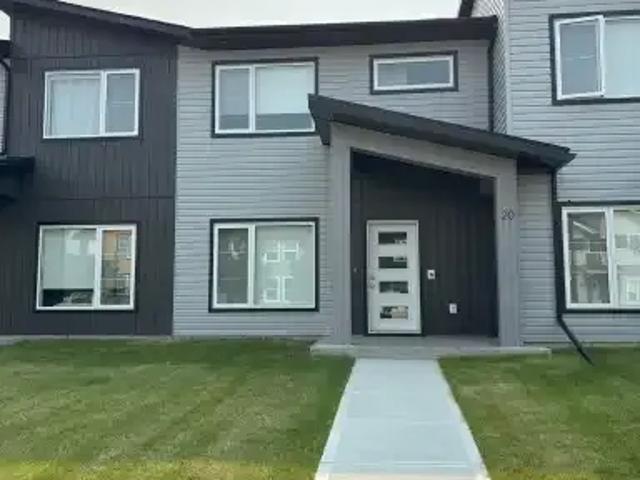 Townhouse for rent in Alberta