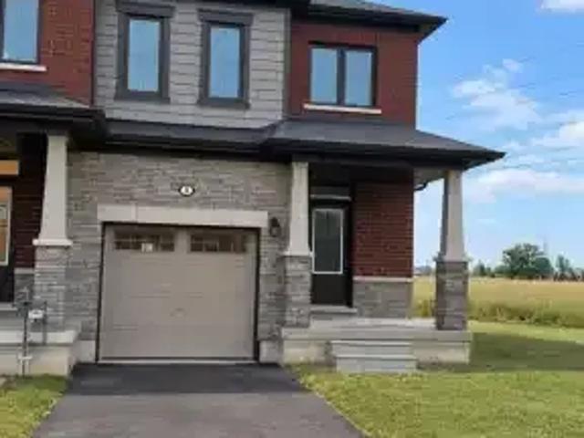 Townhouse for rent in Niagara, Ontario